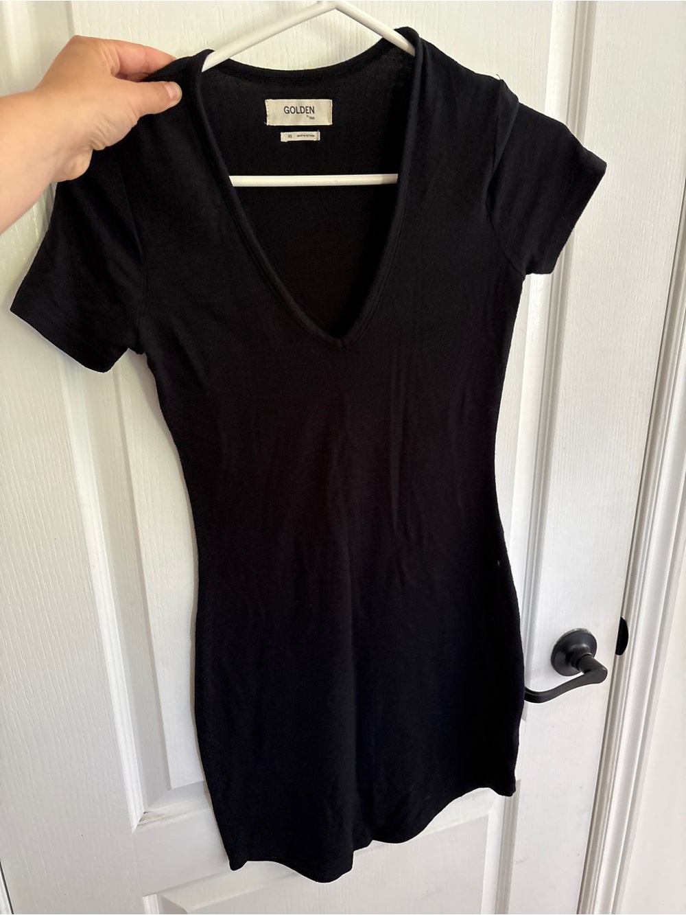 Aritzia Golden Black V‑Neck Short Sleeve Women’s Dress